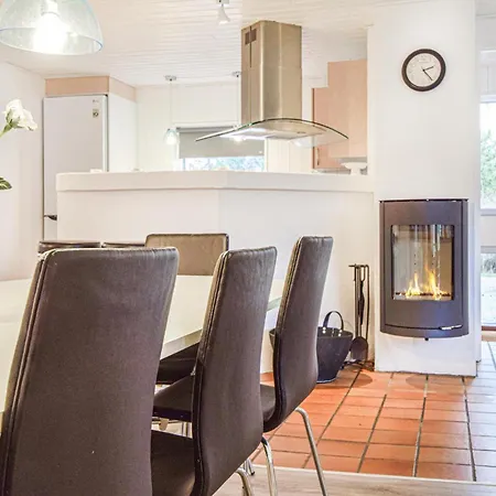 Degnevangen Xi בלבאנד